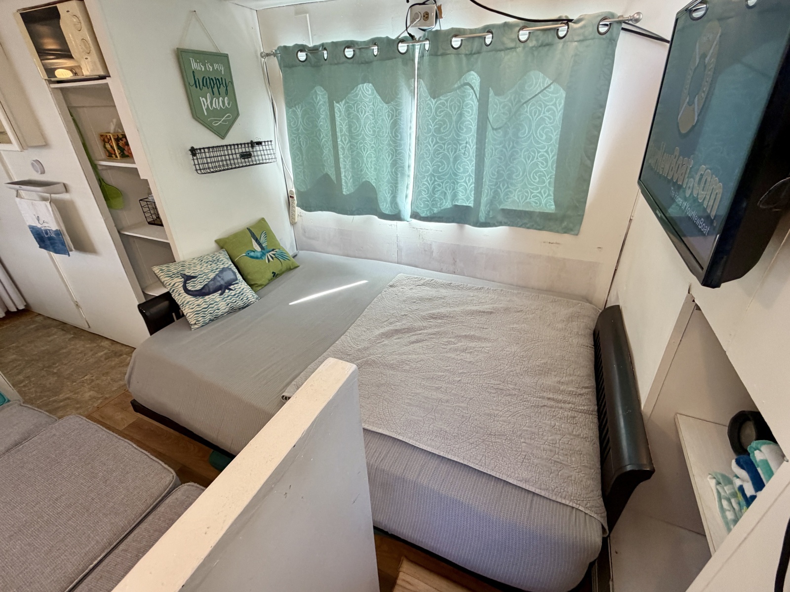 39ft Custom Yacht For Sale