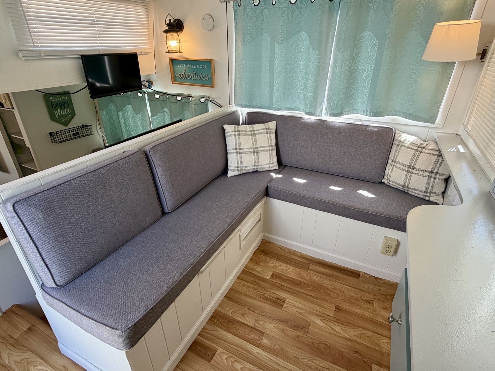 39ft Custom Yacht For Sale
