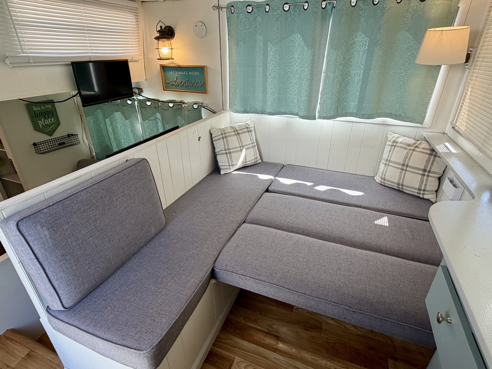39ft Custom Yacht For Sale