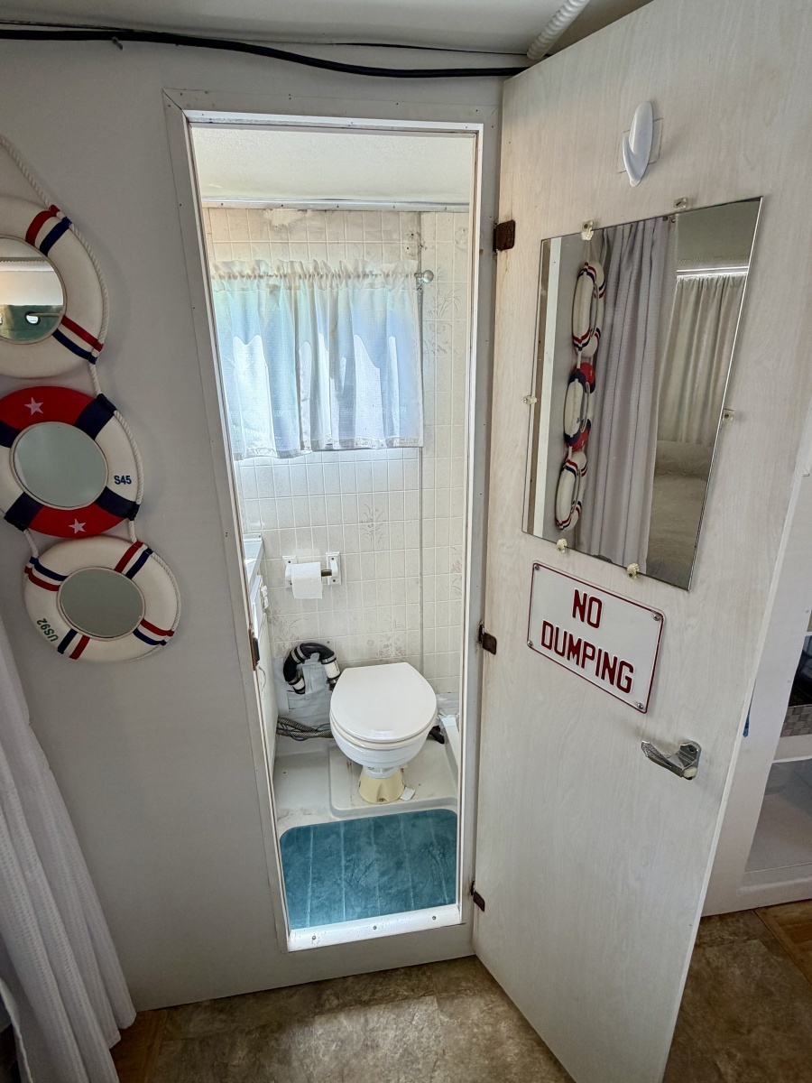 39ft Custom Yacht For Sale