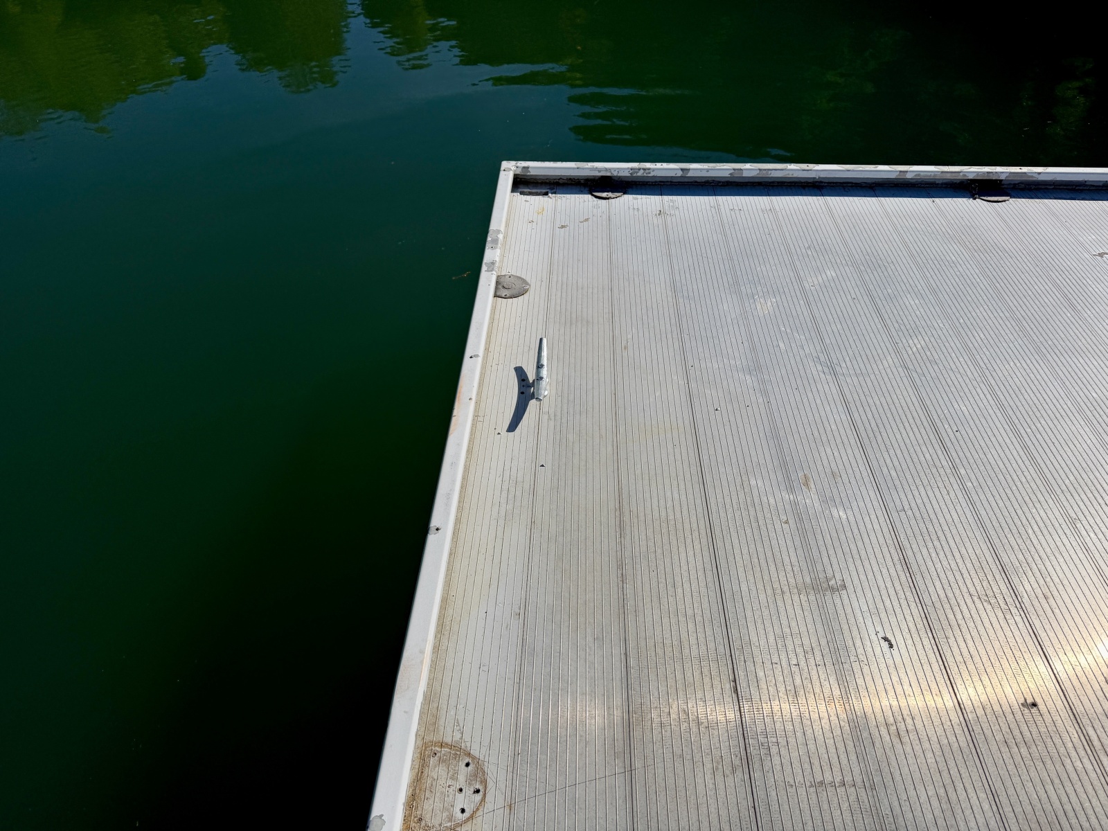1997 Sumerset 13 x 19 All Aluminum Dock
