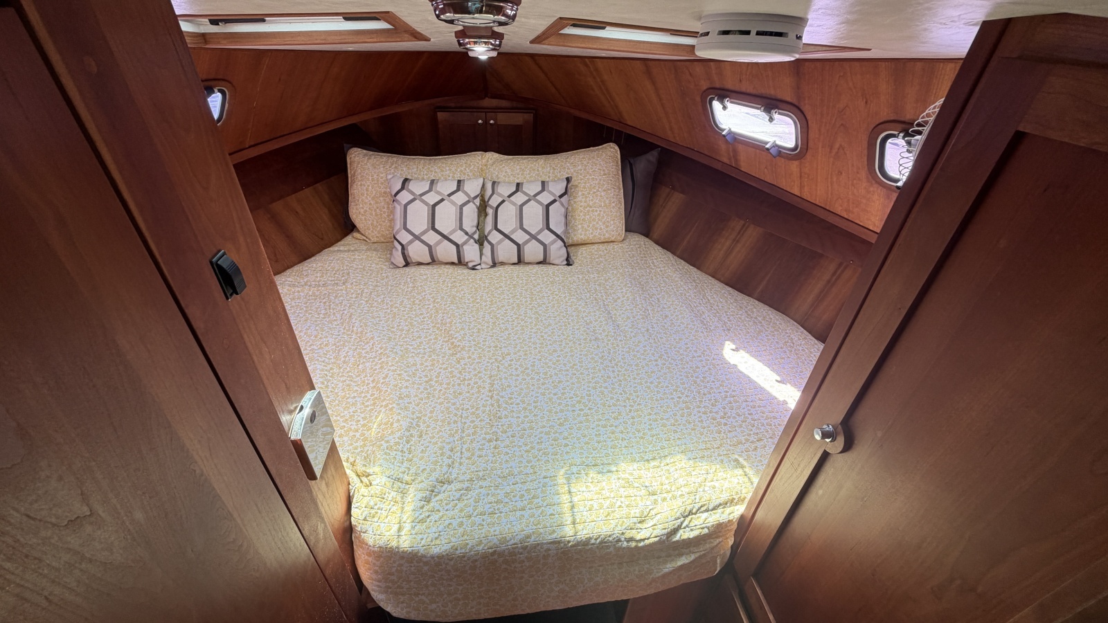 Forward Master Berth