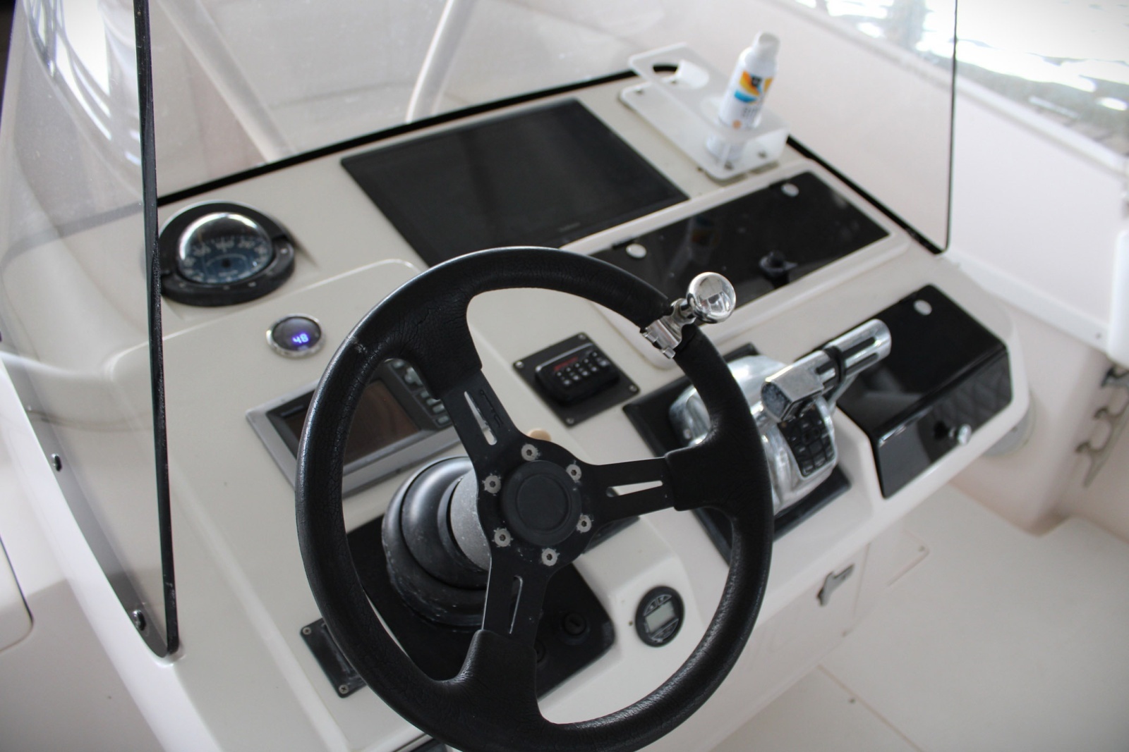 2001 Intrepid 366