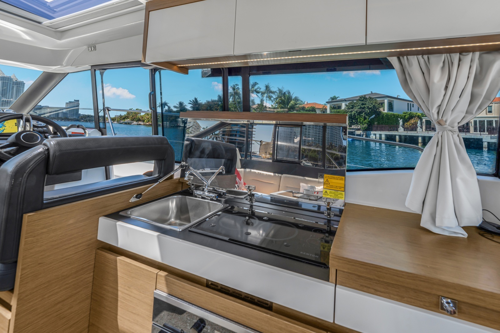 2020 Jeanneau NC 37
