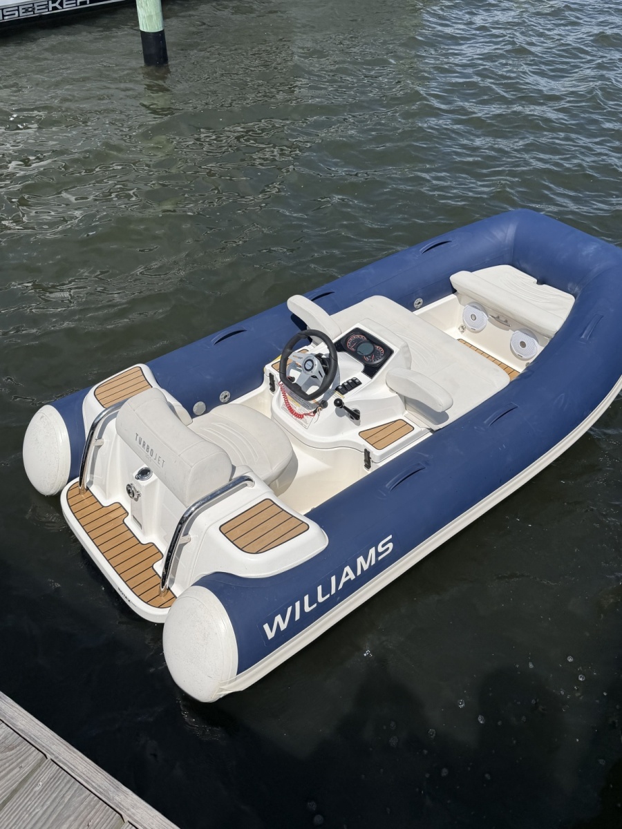 2022 Williams Jet Tenders TurboJet325