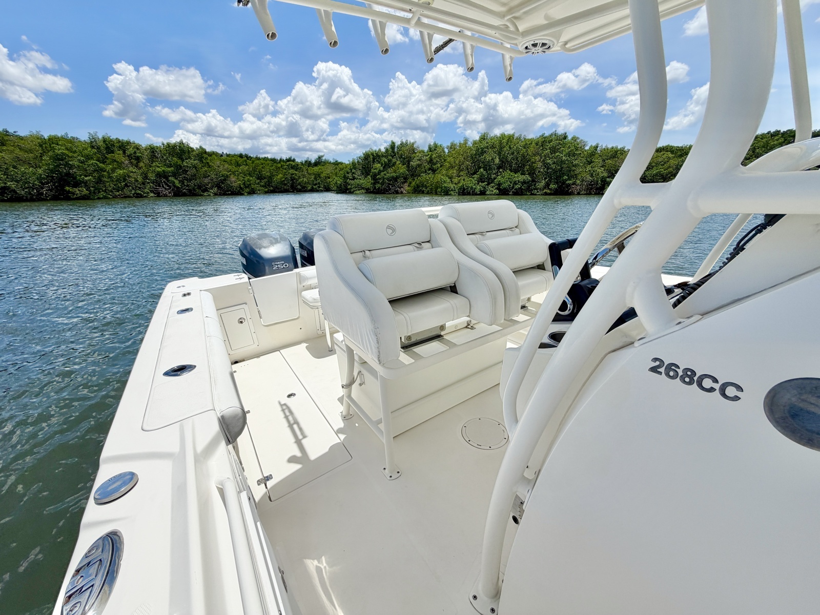 26ft Edgewater Yacht For Sale