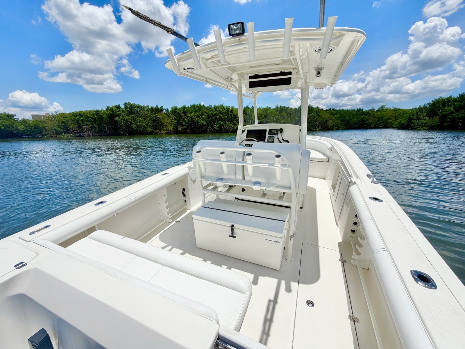 26ft Edgewater Yacht For Sale