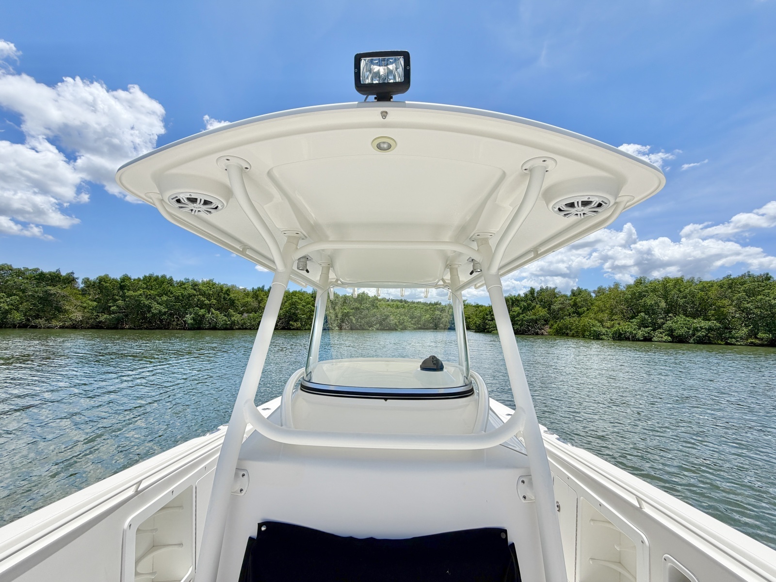 26ft Edgewater Yacht For Sale