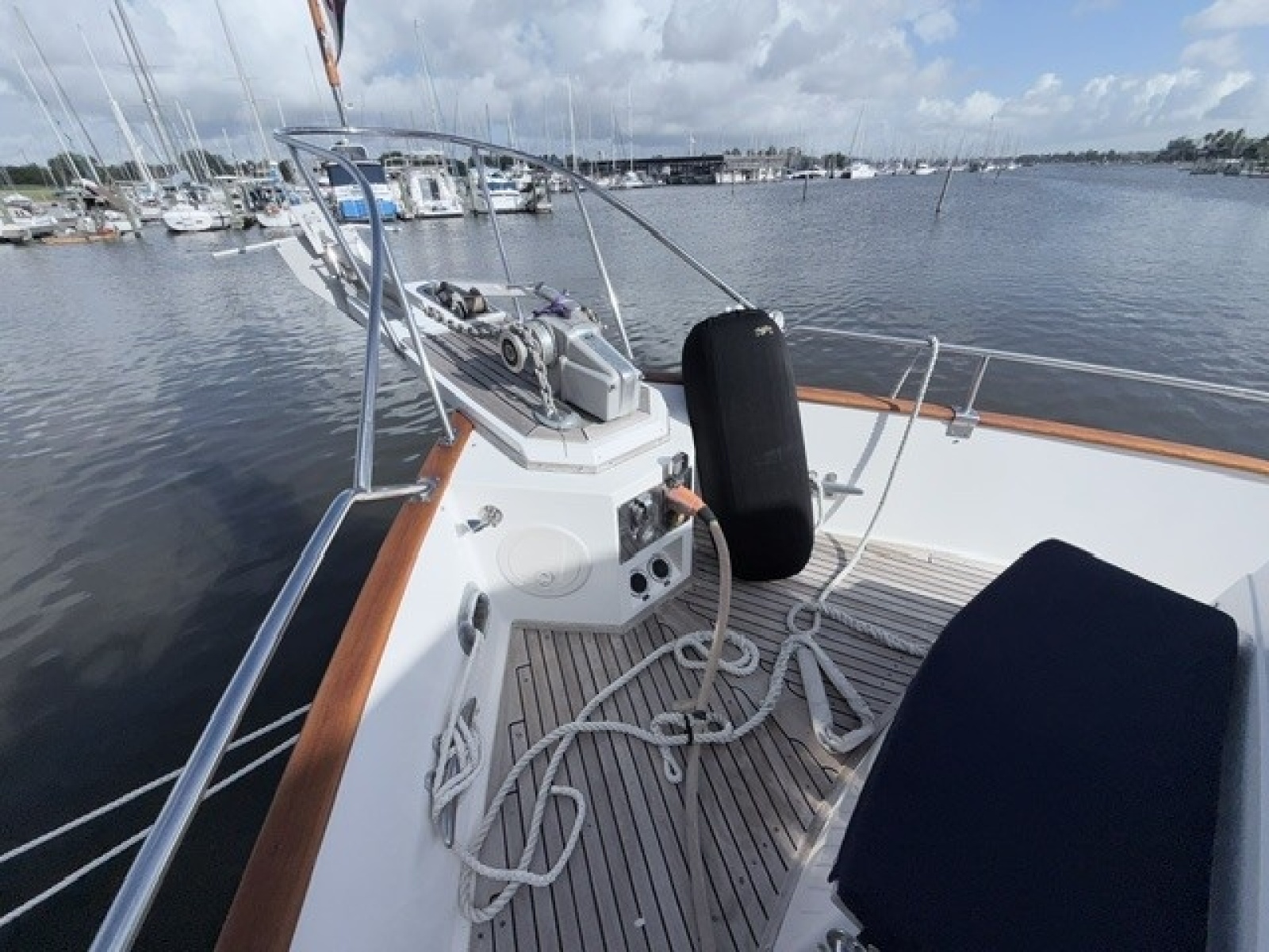 2003 Grand Banks Flybridge Motor Yacht