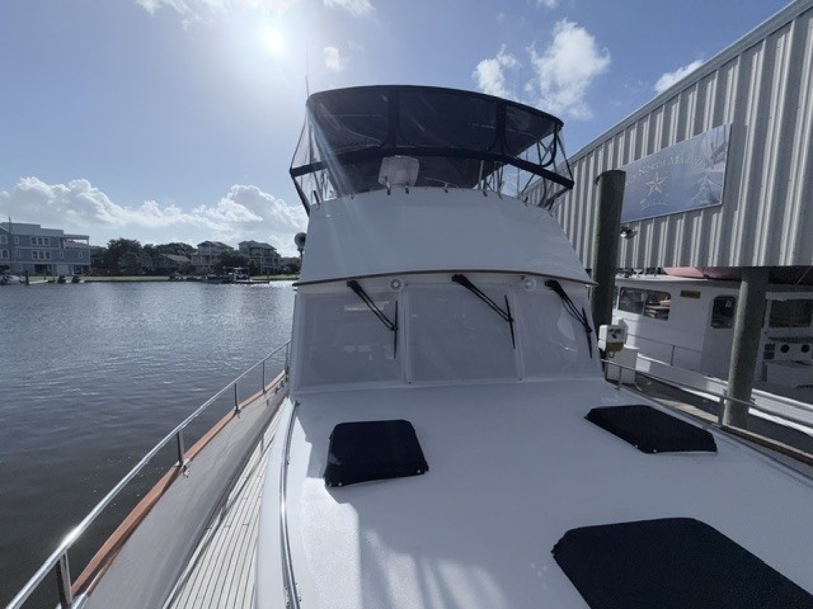 2003 Grand Banks Flybridge Motor Yacht