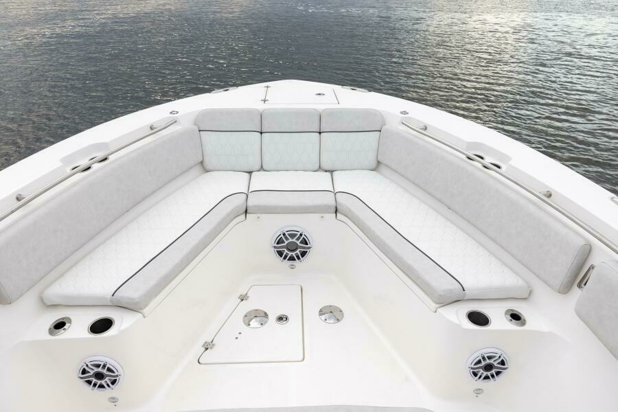 32ft Sea Fox Yacht For Sale