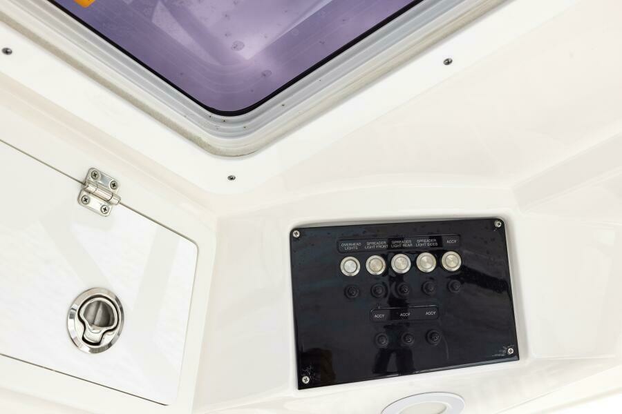 32ft Sea Fox Yacht For Sale