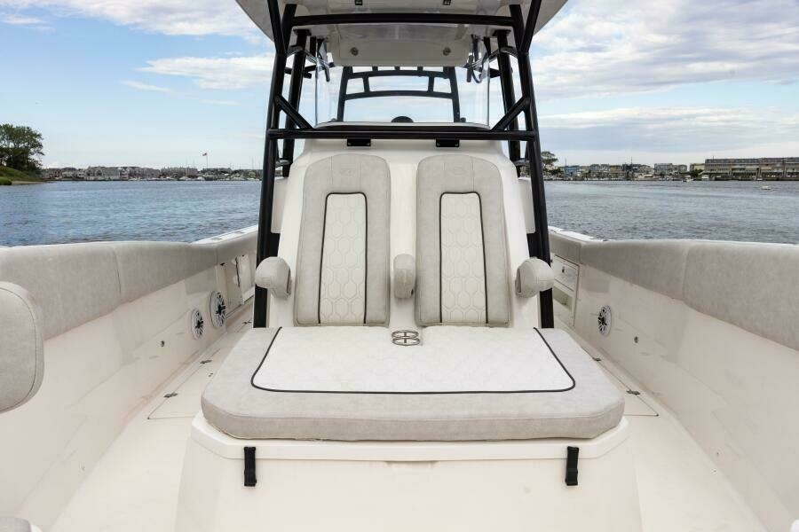 32ft Sea Fox Yacht For Sale