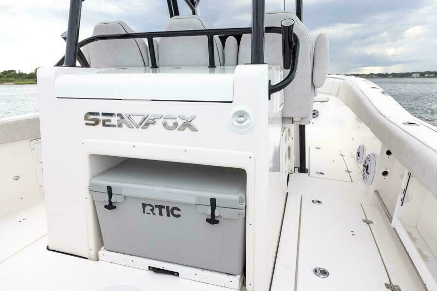 32ft Sea Fox Yacht For Sale