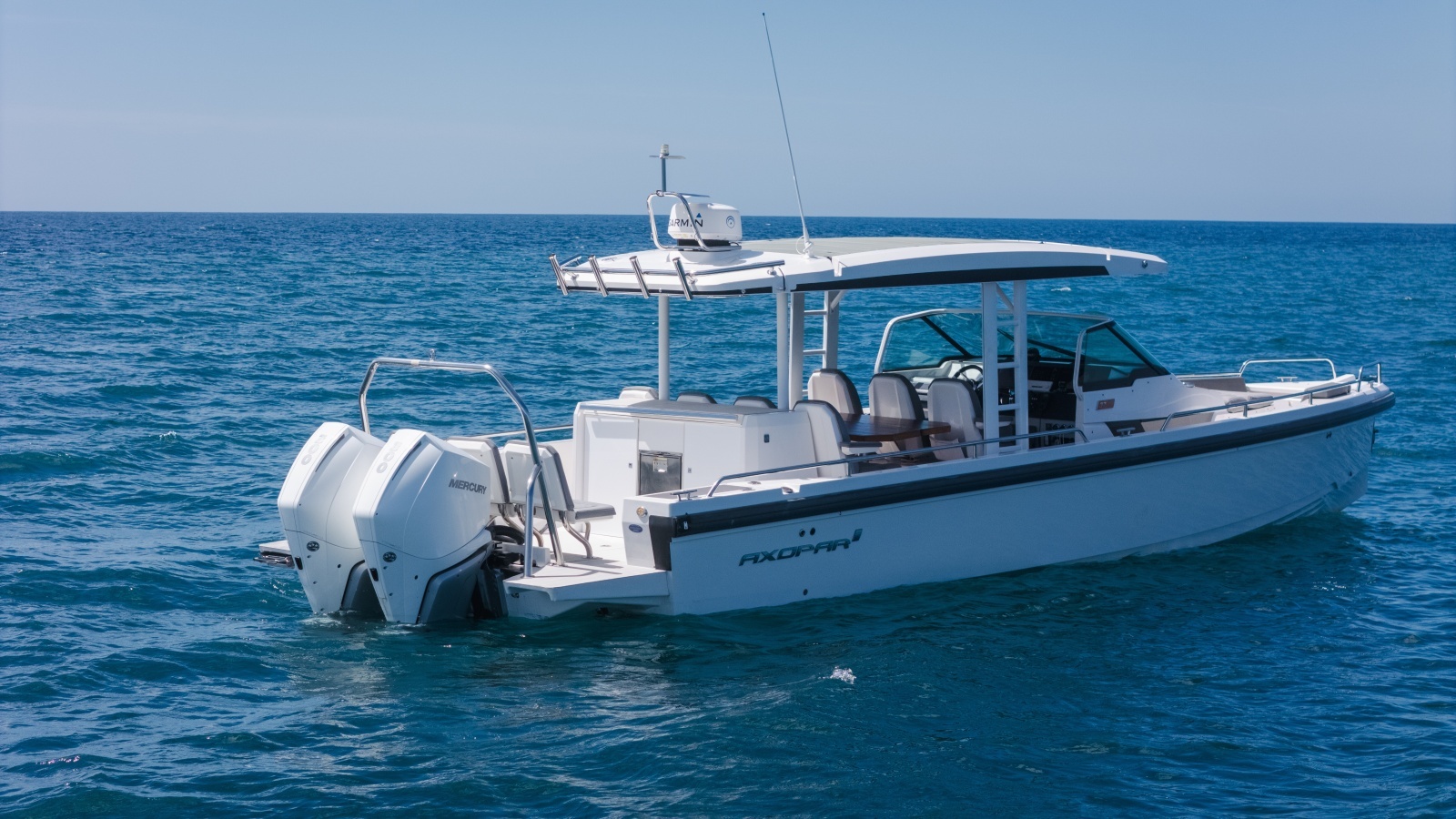 2020 Axopar 37 Sun Top