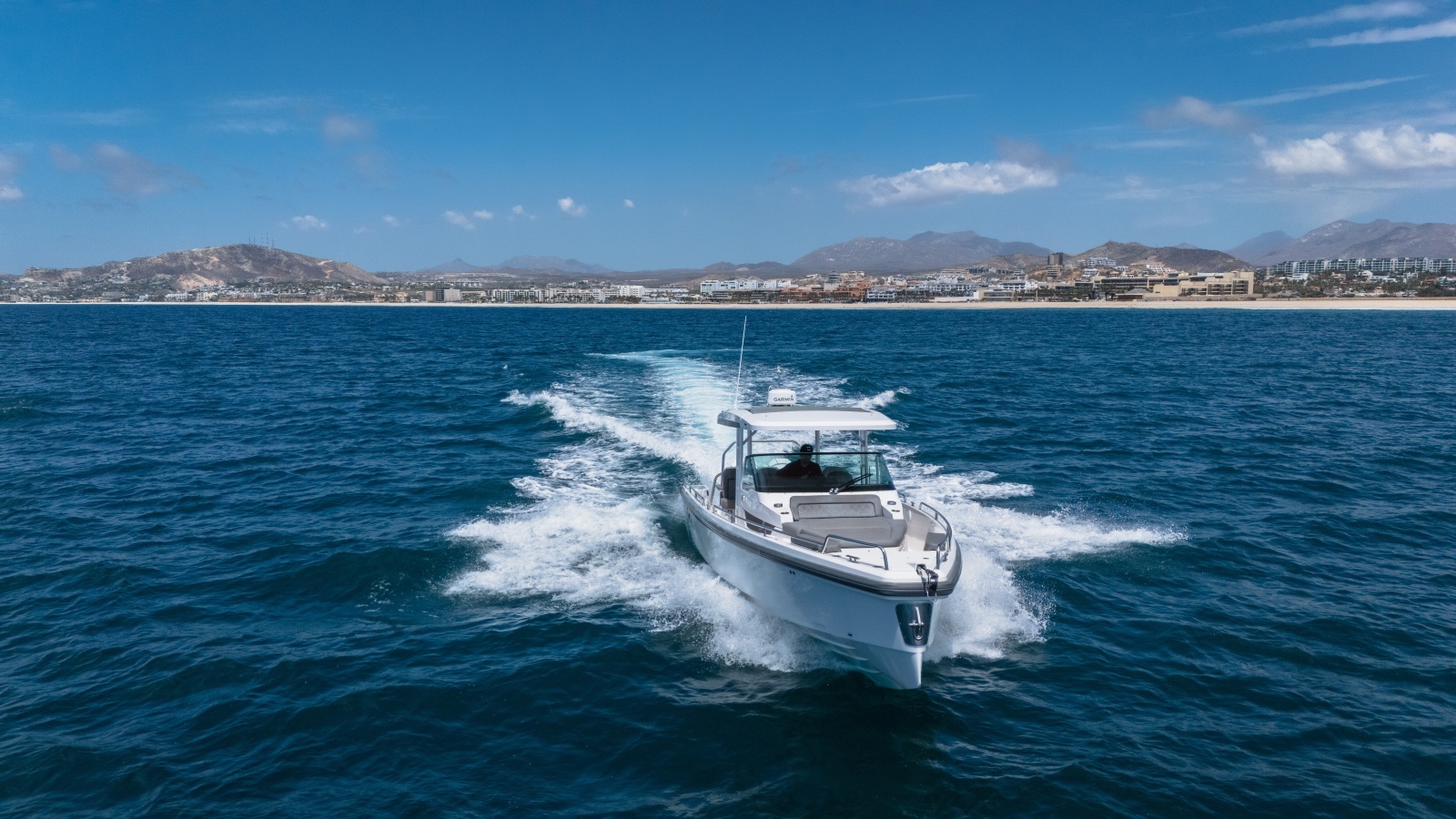 2020 Axopar 37 Sun Top
