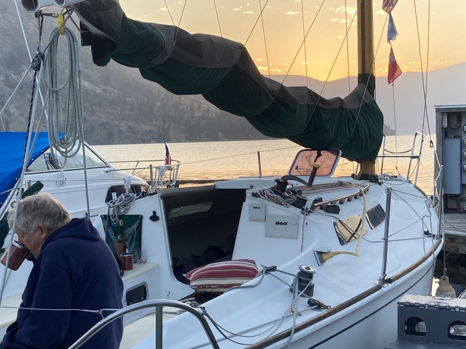 1996 Wylie 30