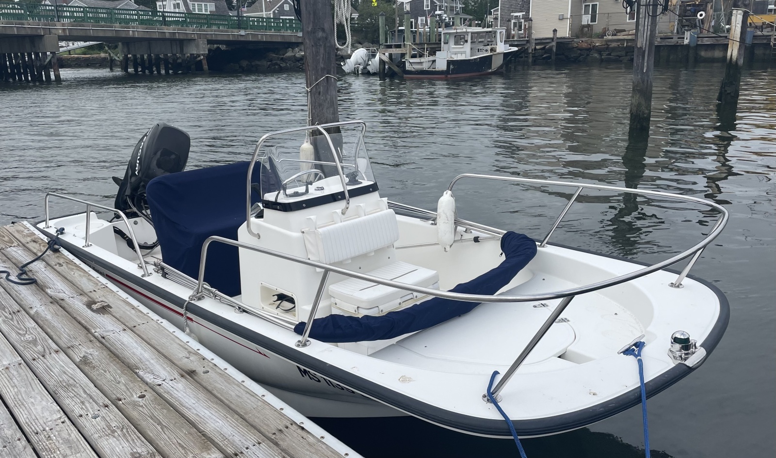 15ft Boston Whaler Yacht For Sale