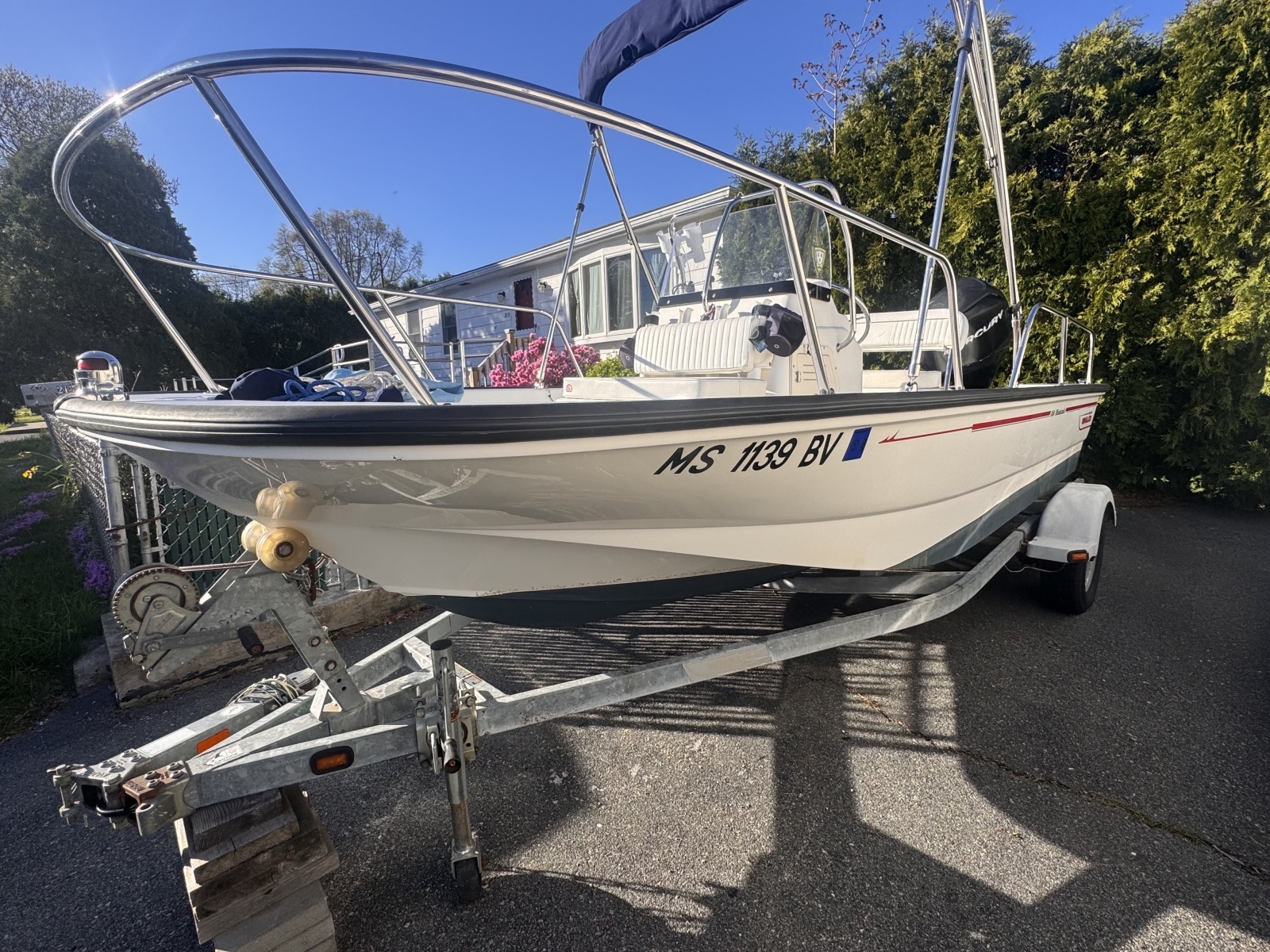15ft Boston Whaler Yacht For Sale