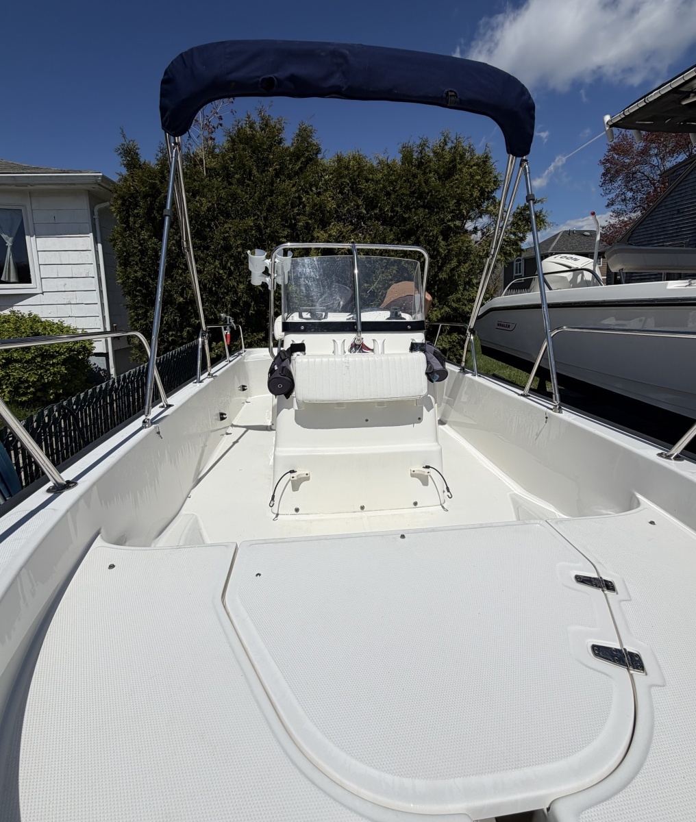 15ft Boston Whaler Yacht For Sale