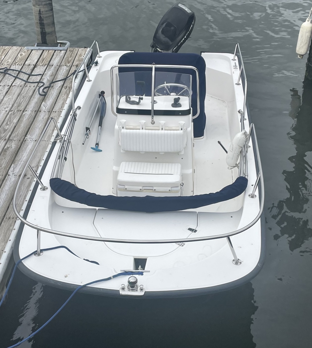 15ft Boston Whaler Yacht For Sale