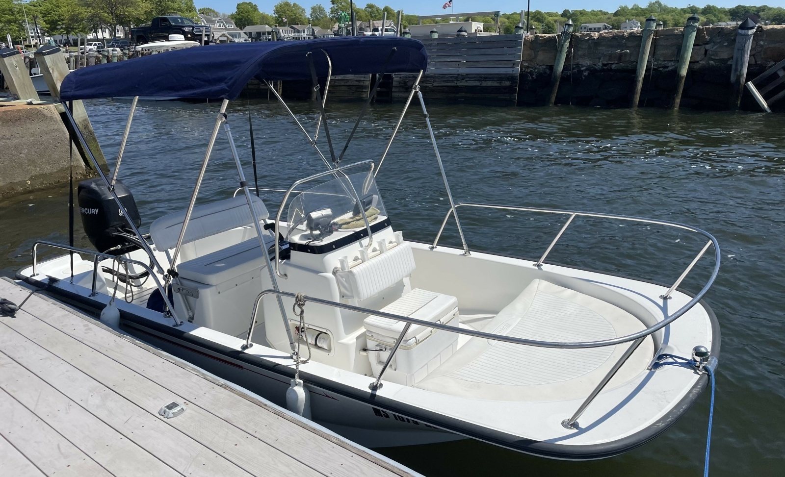 15ft Boston Whaler Yacht For Sale