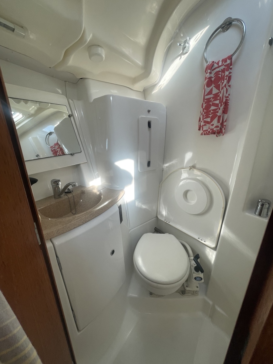 2006 Jeanneau Sun Odyssey