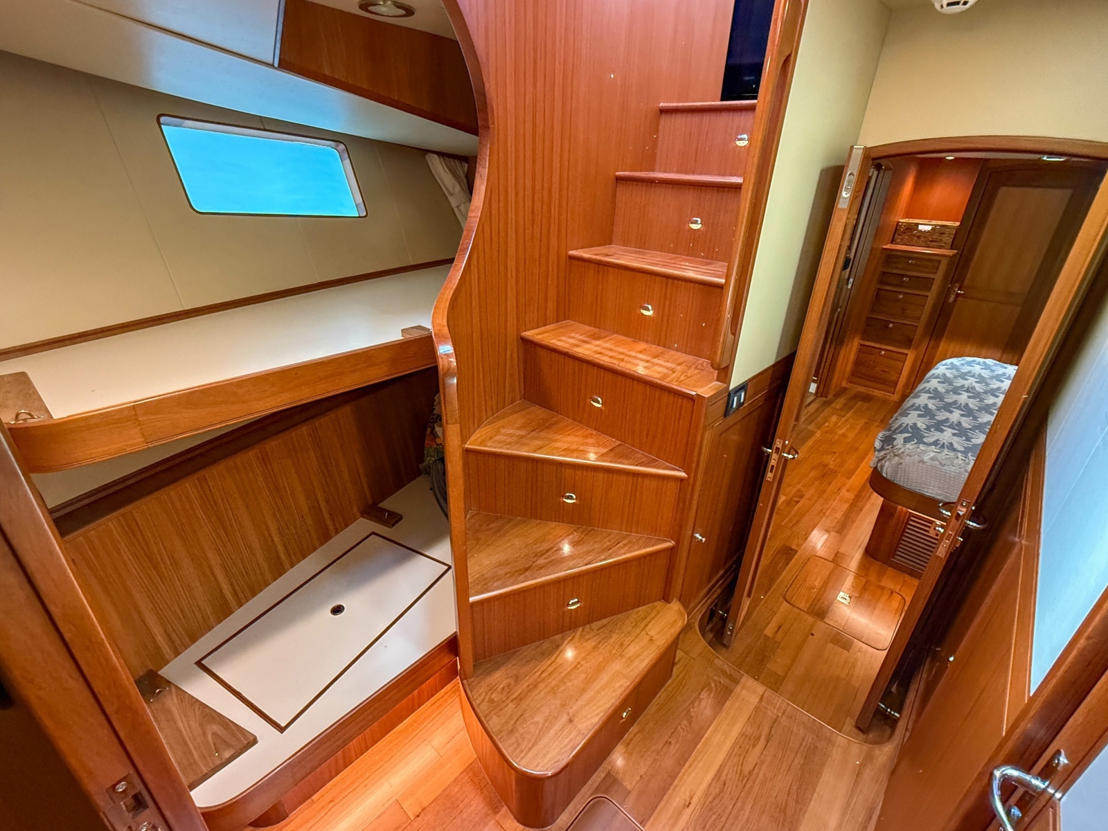 2018 Marlow 53E