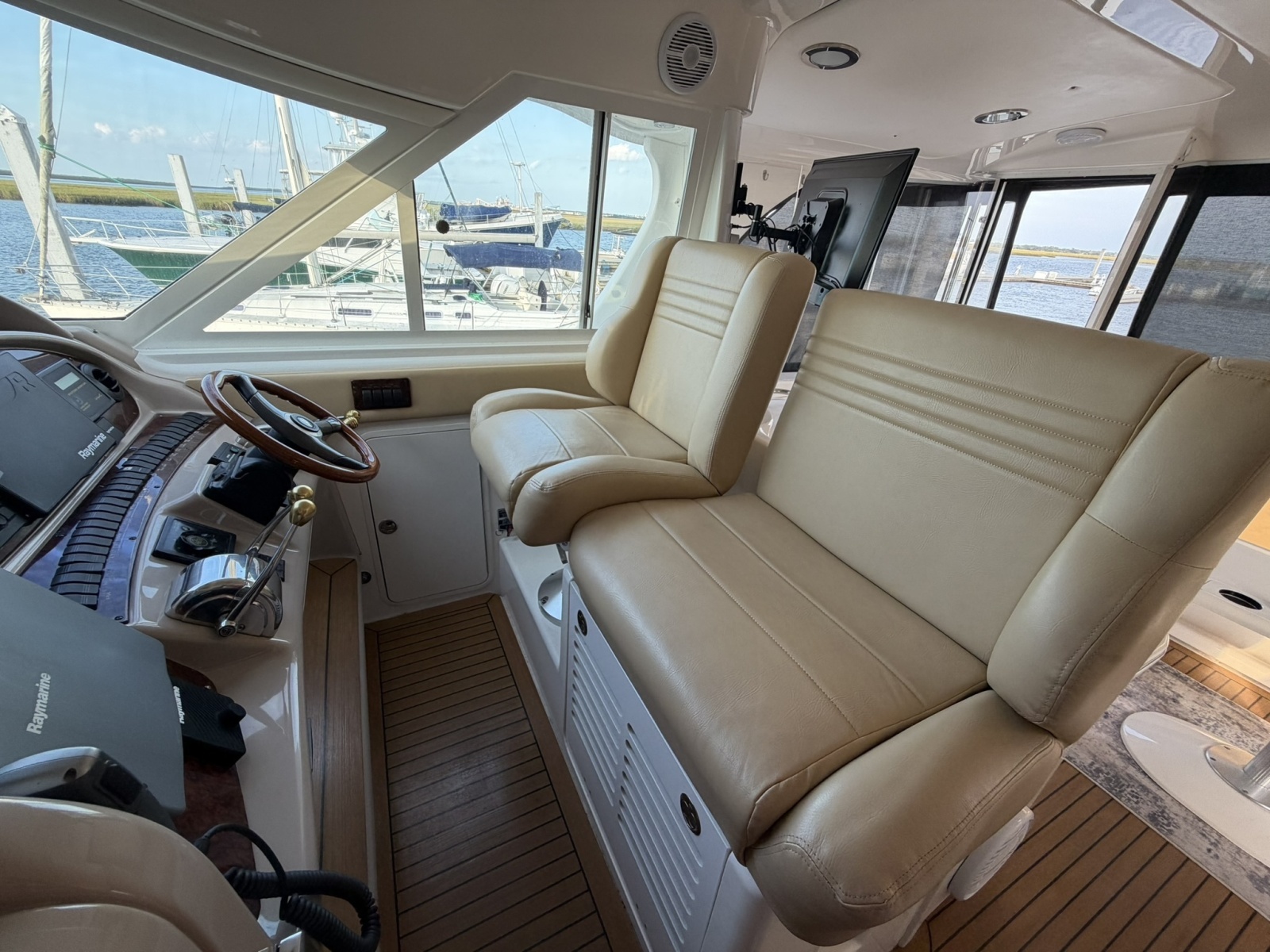 2002 Sea Ray 480