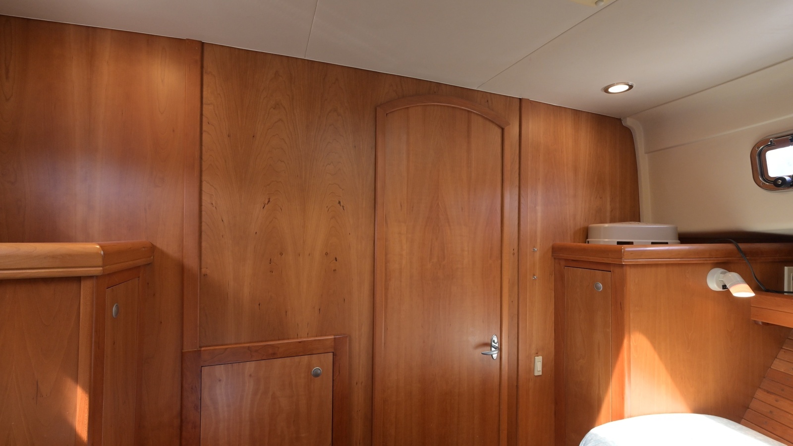 2004 Mainship Pilot 34