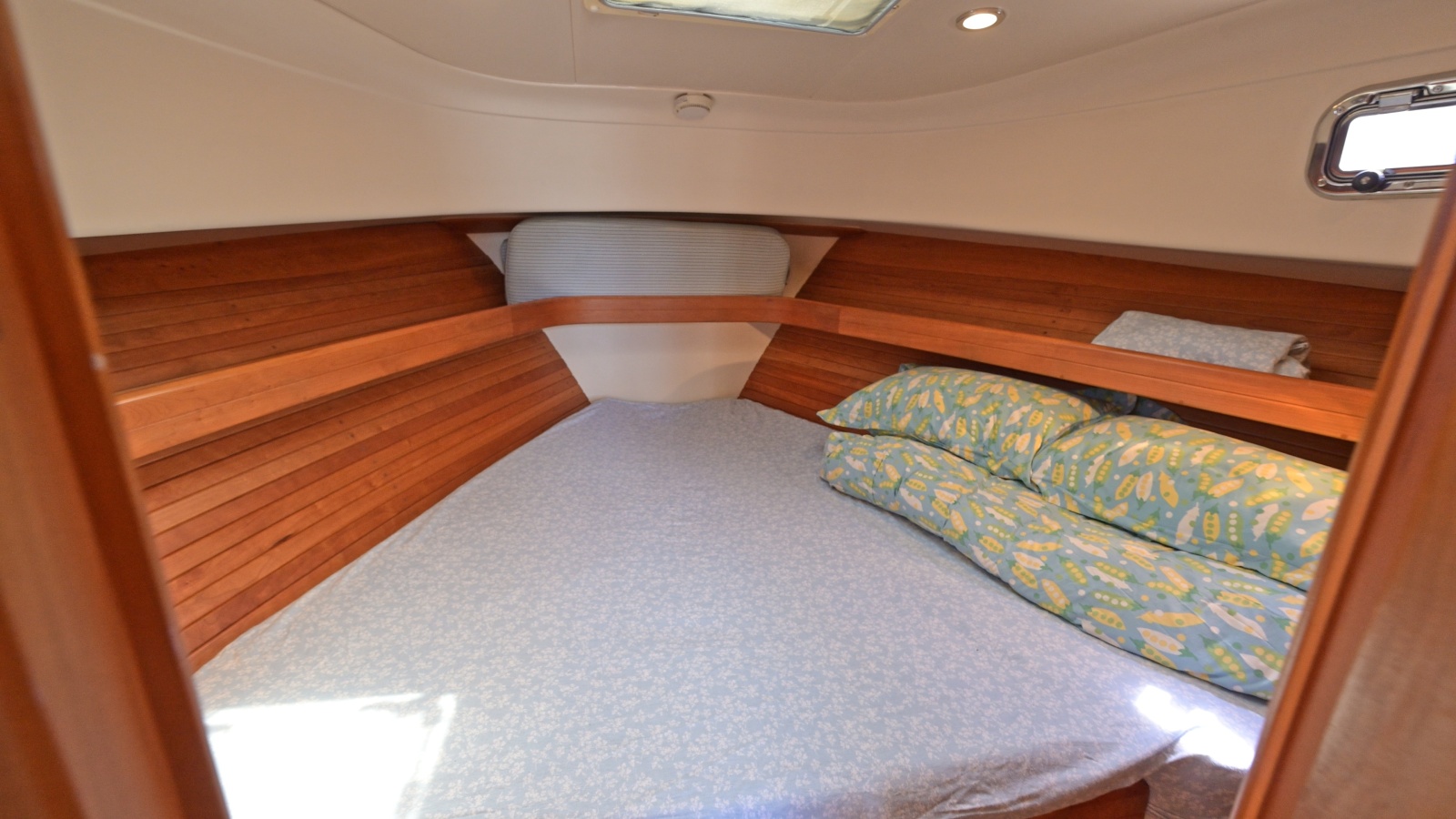 2004 Mainship Pilot 34