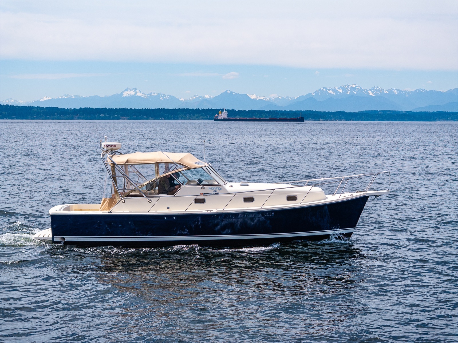 2004 Mainship Pilot 34