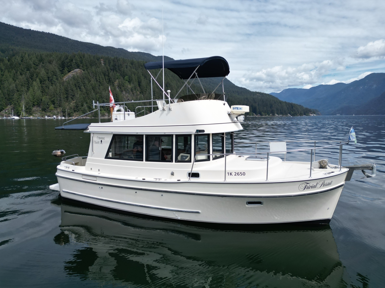 31ft Camano Yacht For Sale