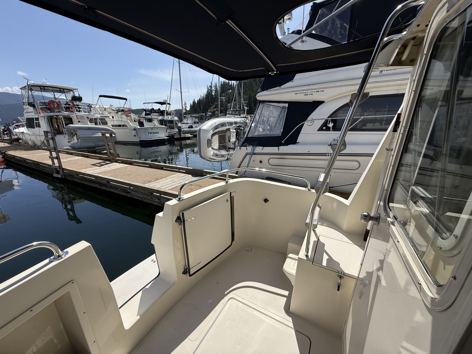 31ft Camano Yacht For Sale