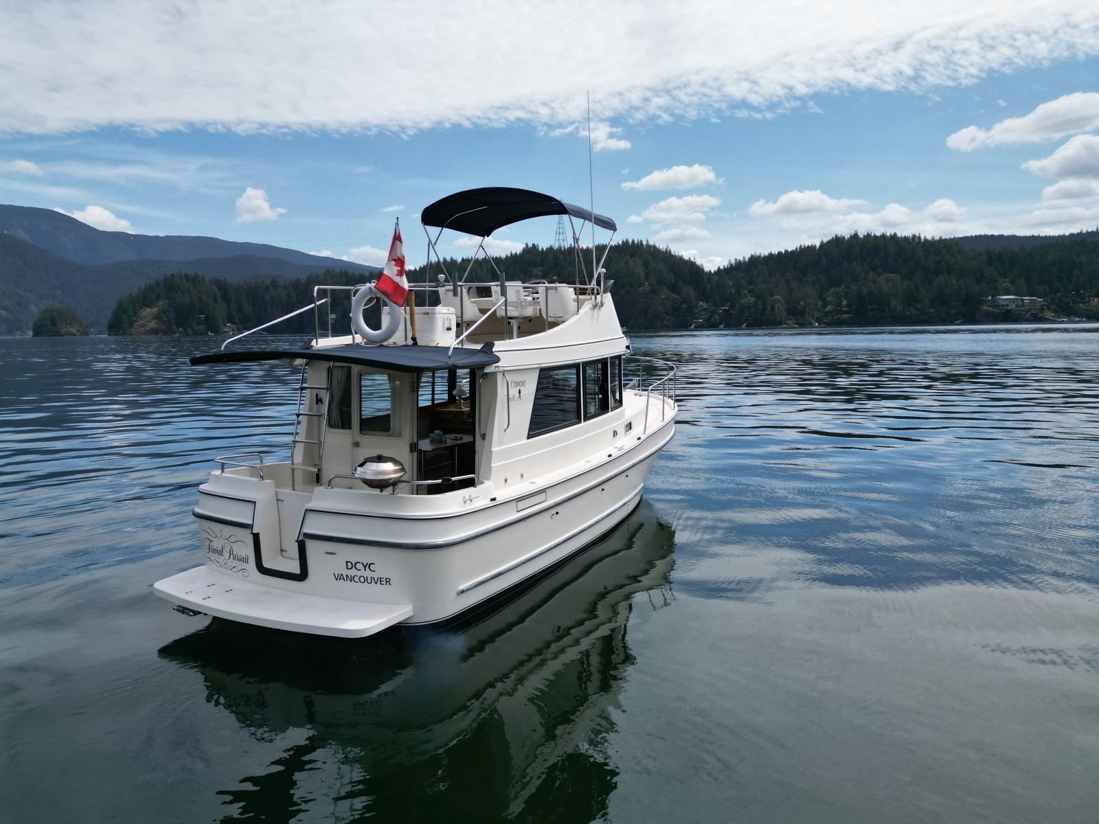31ft Camano Yacht For Sale