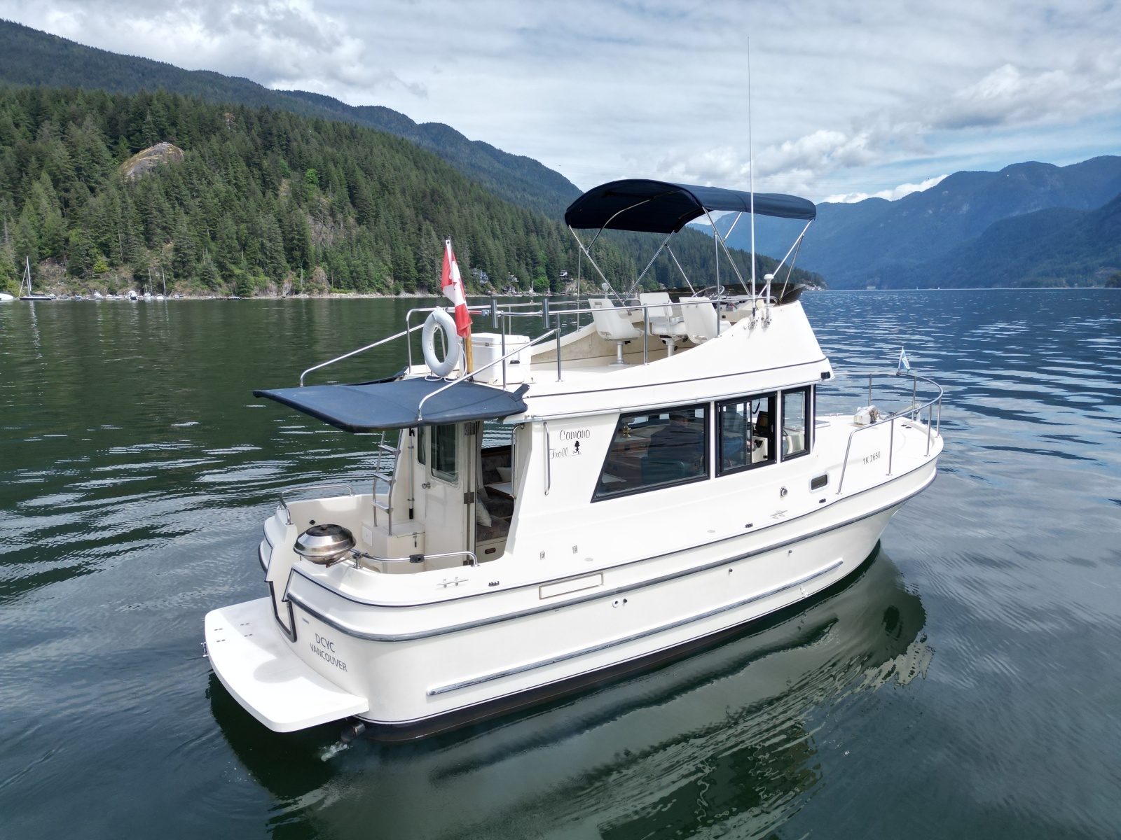 31ft Camano Yacht For Sale