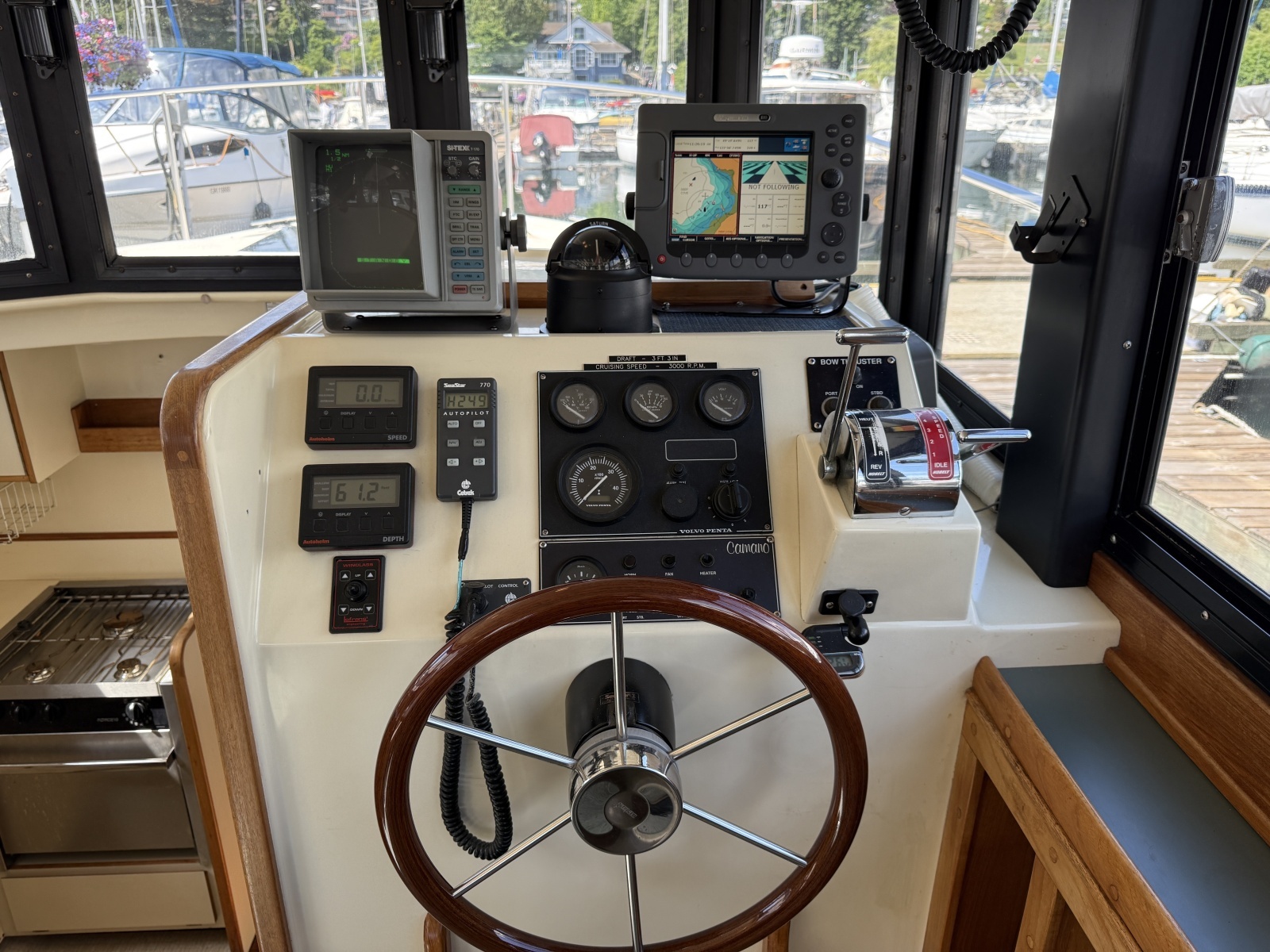 31ft Camano Yacht For Sale