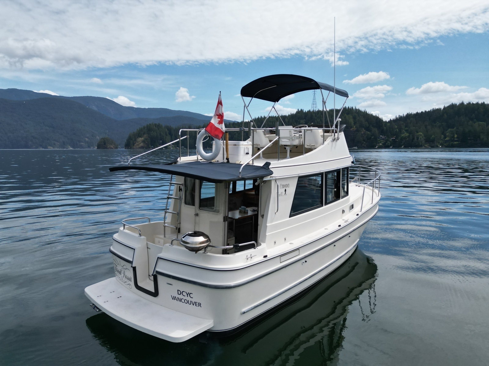 31ft Camano Yacht For Sale