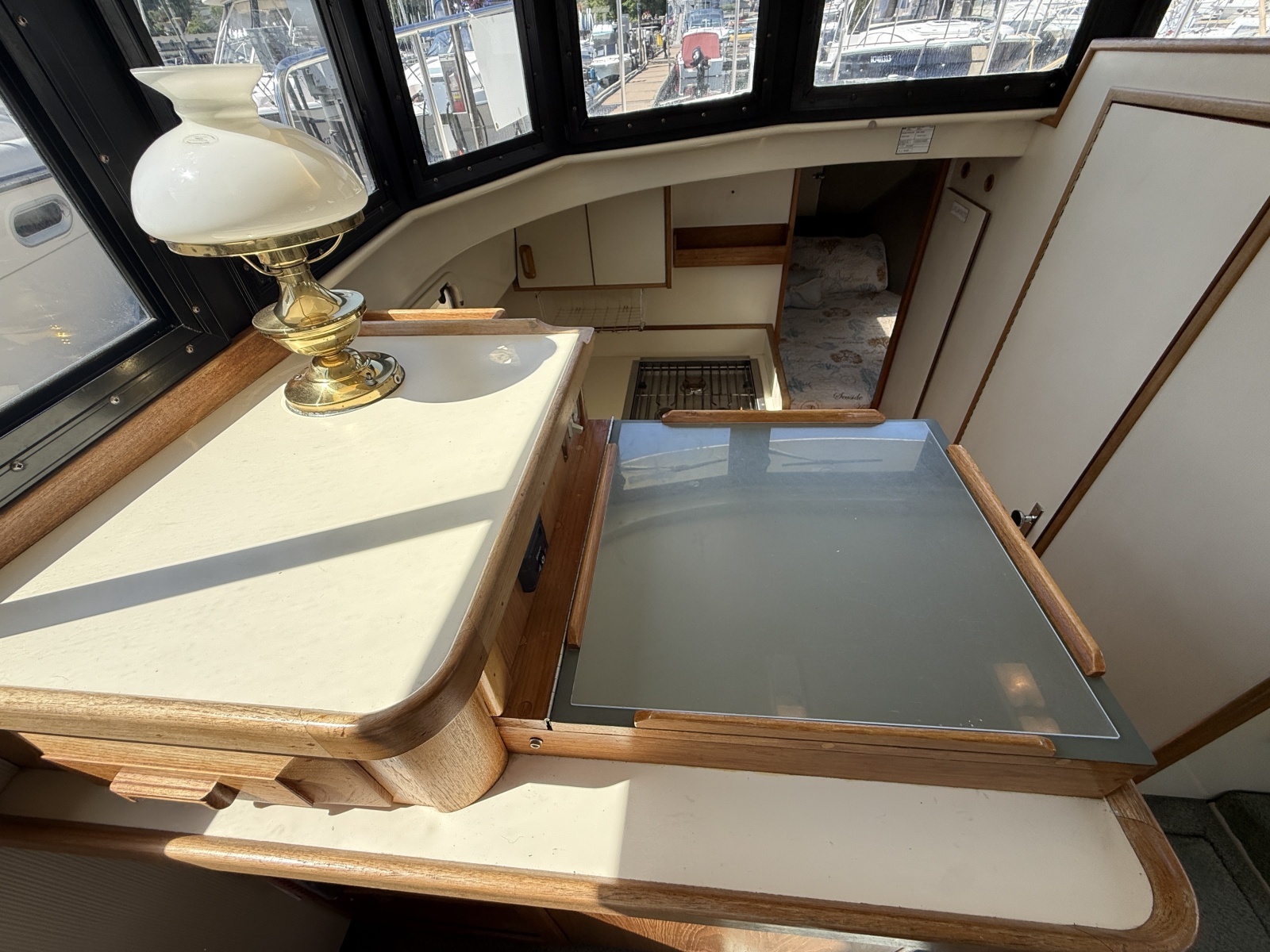 31ft Camano Yacht For Sale