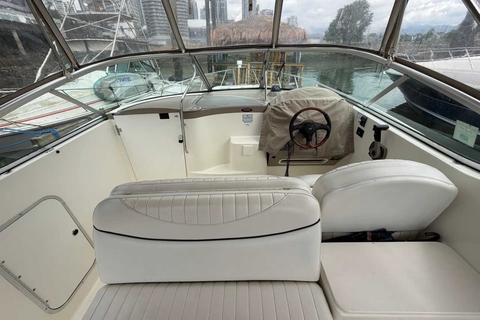 2003 Maxum 2900 SCR