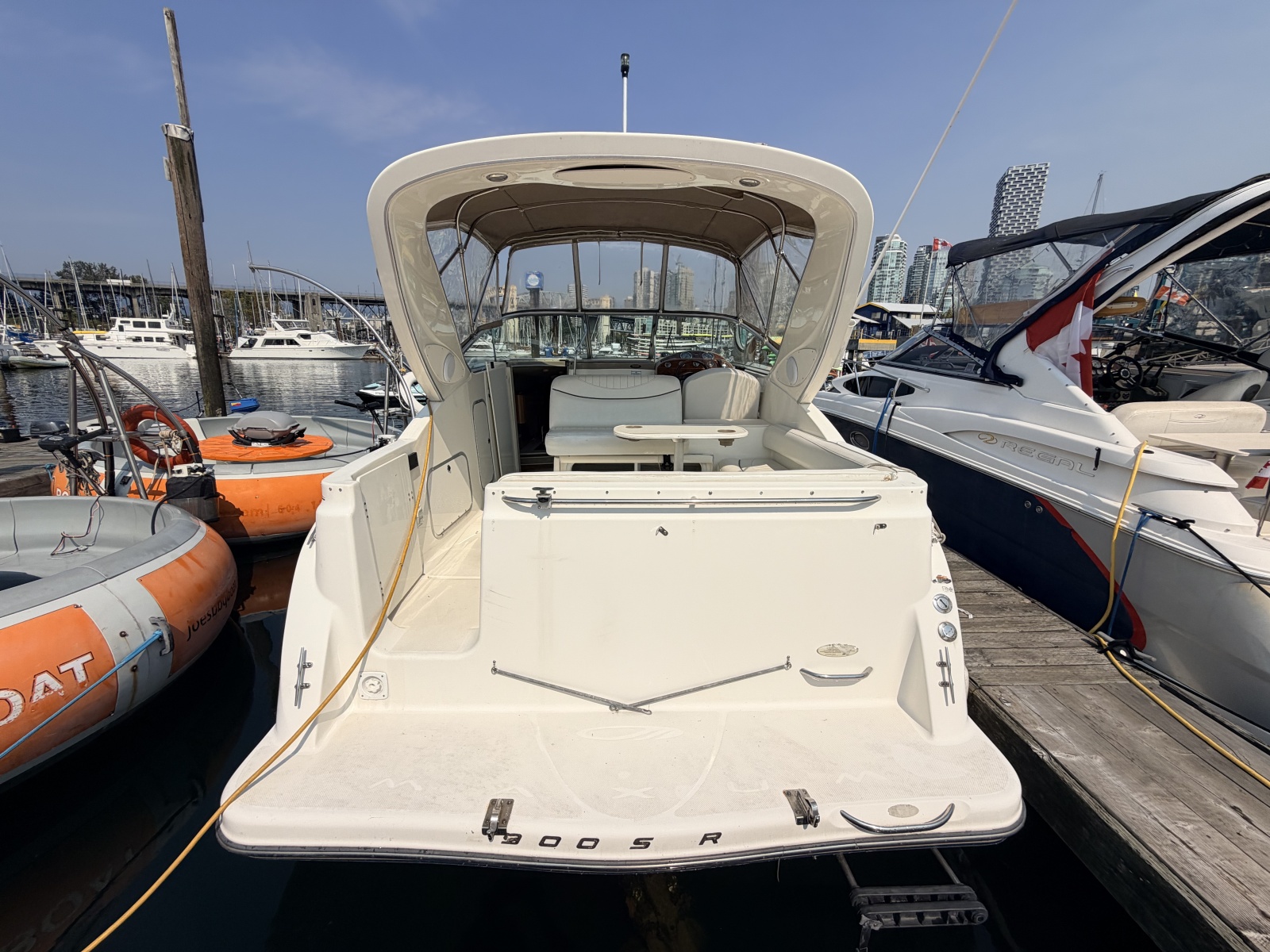 2003 Maxum 2900 SCR