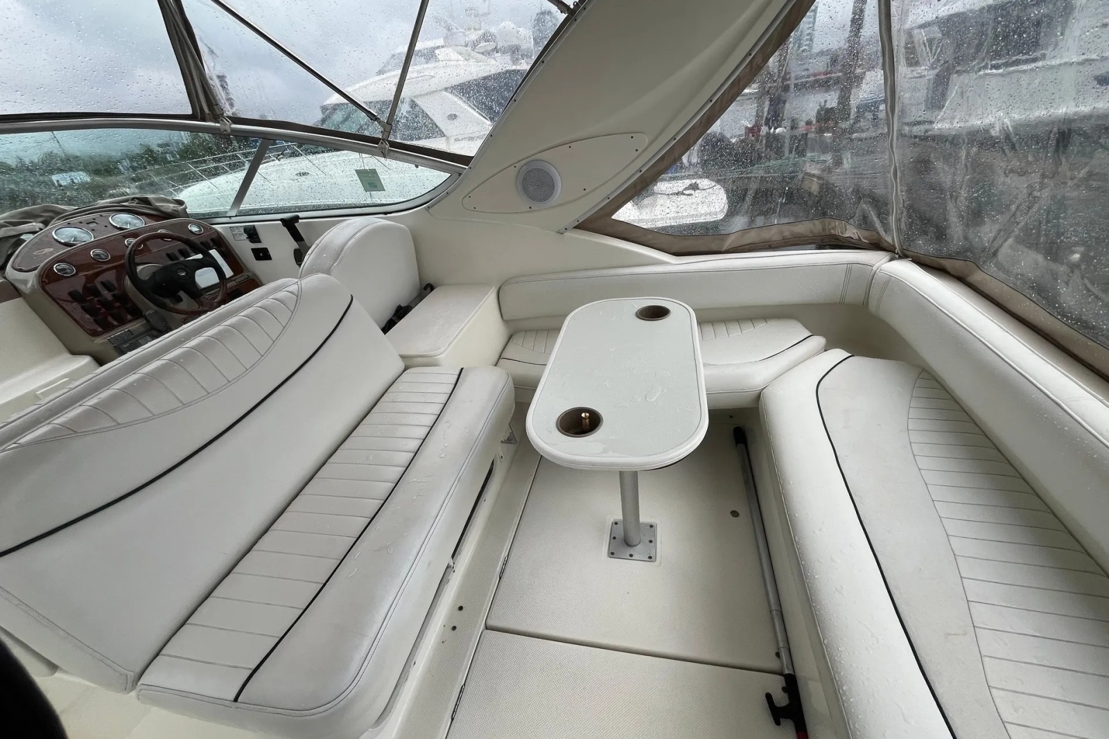 2003 Maxum 2900 SCR