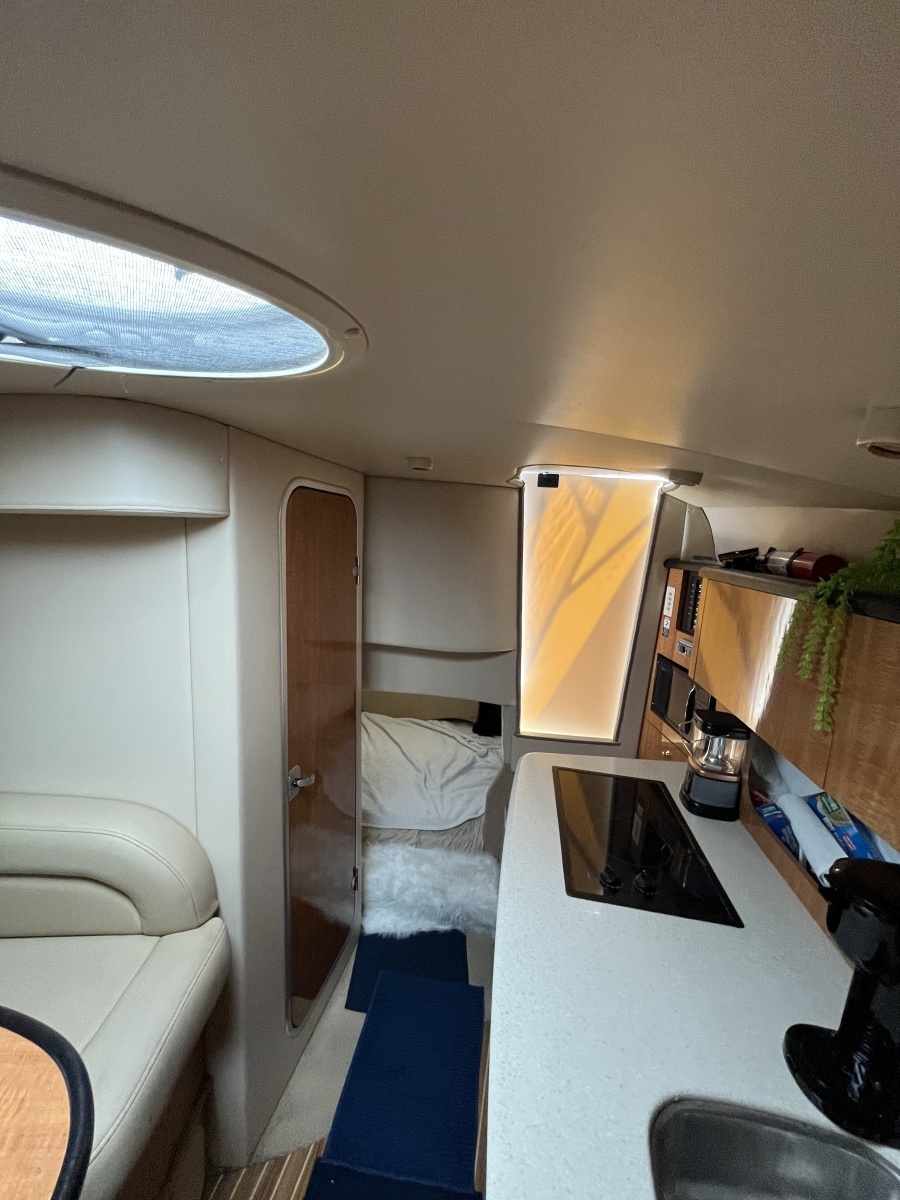 2003 Maxum 2900 SCR