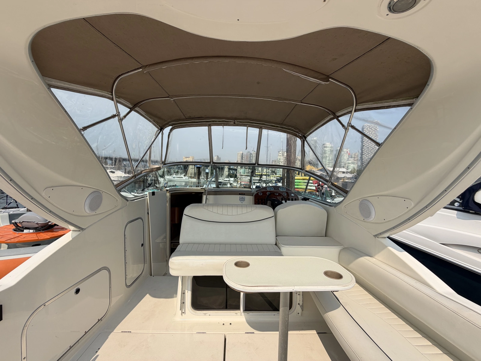 2003 Maxum 2900 SCR
