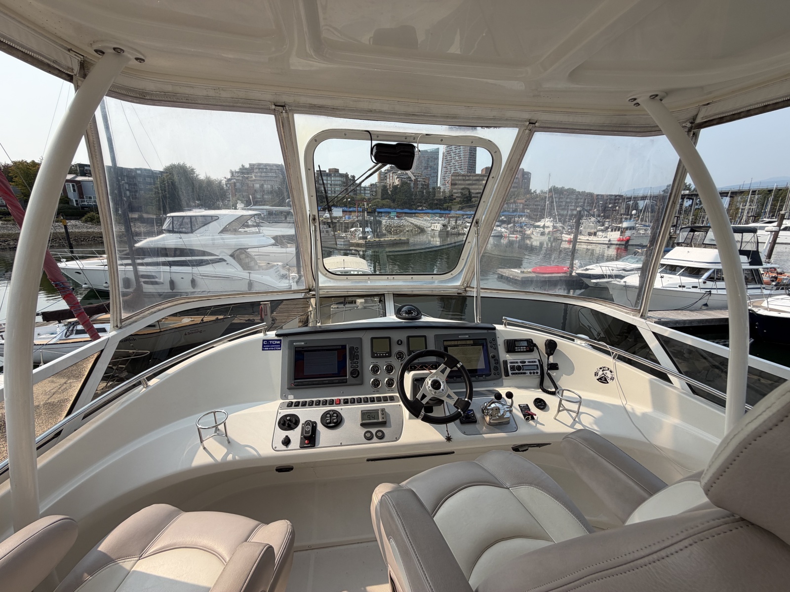 2008 Carver 47MY
