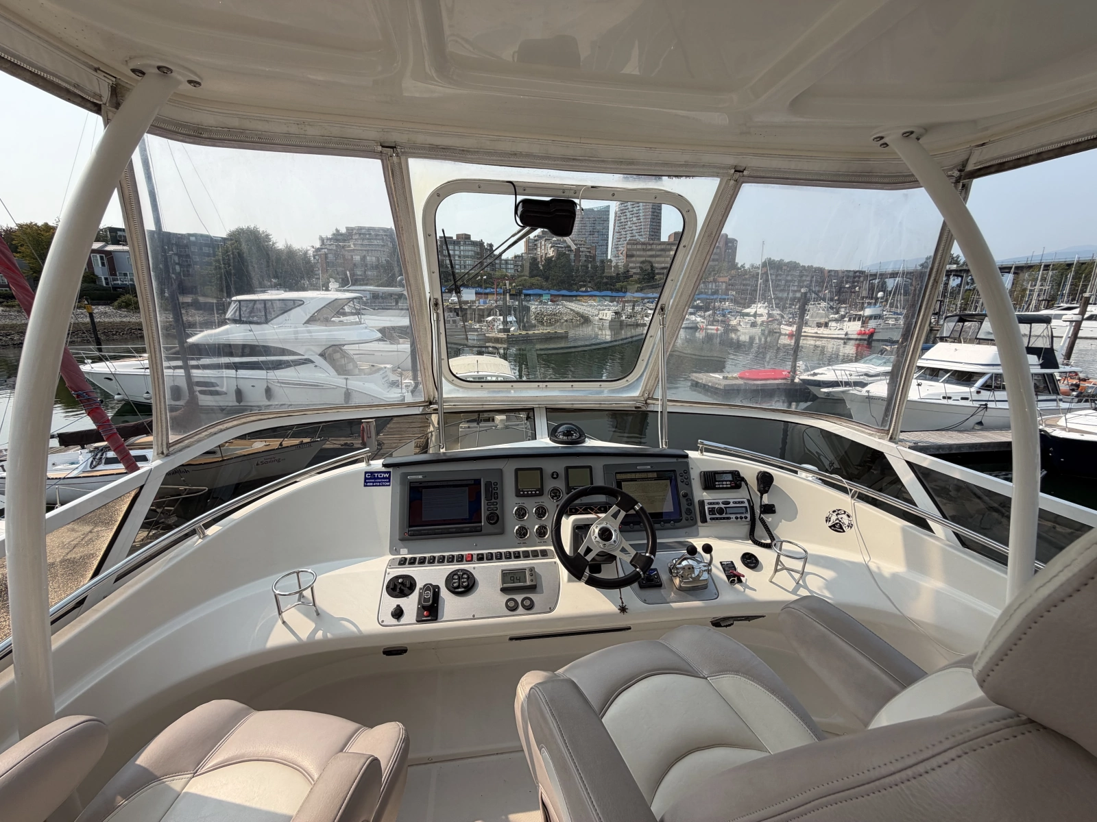 2008 Carver 47MY