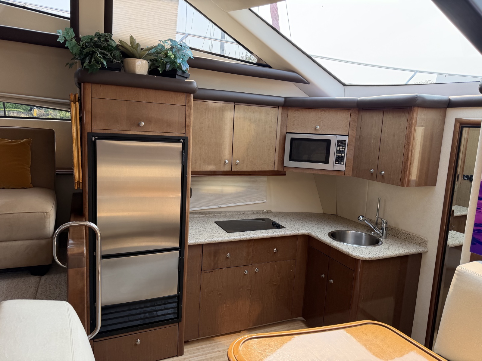 2008 Carver 47MY