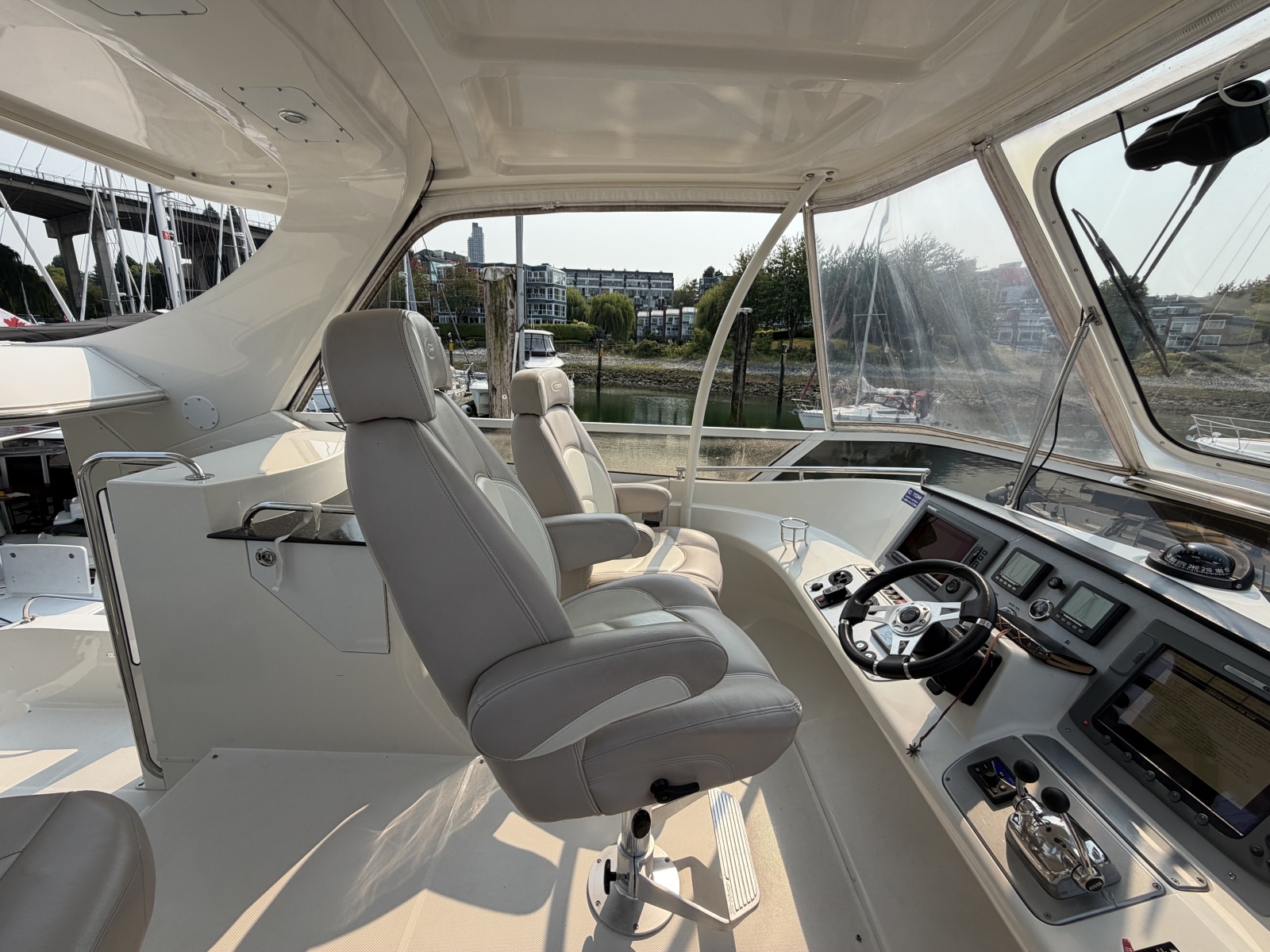 2008 Carver 47MY
