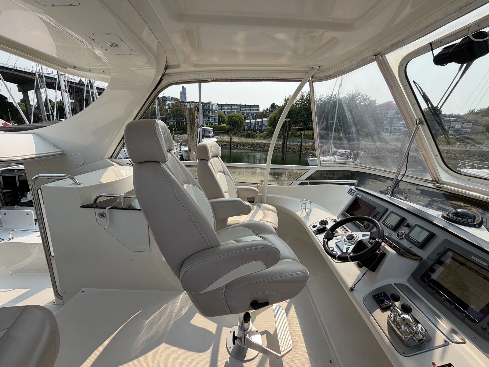2008 Carver 47MY