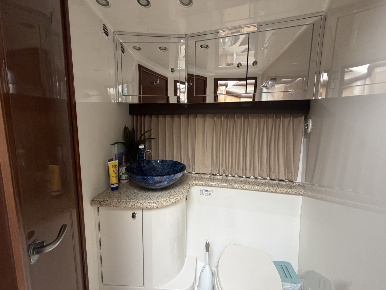 2008 Carver 47MY